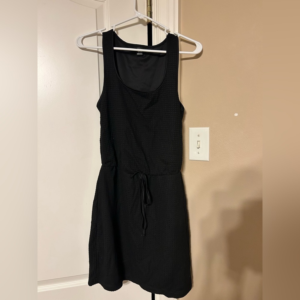 SHEIN women’s black dress/swimsuit cover up